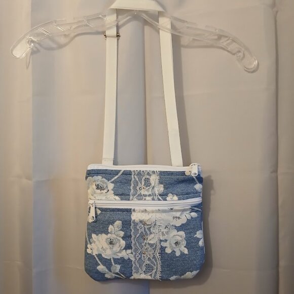 New Travel Sling Shoulder bag Blue White floral Roses Canvas Lacy Zip Purse Chic - Picture 2 of 13